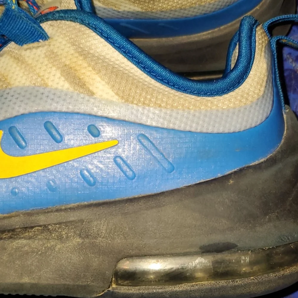 Nike Air Max youth running shoe